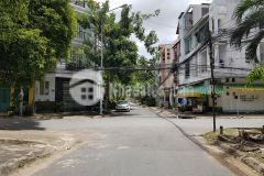 Ở đây có nhà đẹp mà giá siêu hời hẻm xe h