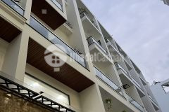 Nguyễn thái sơn 60m2 vuông vức 5 tầng 5 phòng ngủ lớn