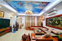 Bán nhà dịch vọng,cầu giấy,50m,4t,sát phố,giá 5.9 tỷ. lh hải 0966866250
