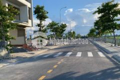 Bán gấp lô đất mặt tiền kinh doanh ngay chợ vĩnh điện đường nhựa 7,5m