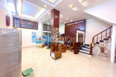 Bán nhà liễu giai 90trm2 x 53m 4,98 tỷ cực gần phố ngõ thẳng cách ô tô 50m