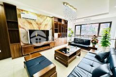 Bán nhà quan hoa,cầu giấy,kinh doanh,ô tô,60m,5t,4.5m giá 10.4 tỷ. lh hải 0966866250