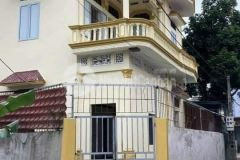 Bán nhà tại thị trấn như quỳnh. nhà 3 tầng, cực đẹp, 2.x tỷ lh 0835459289