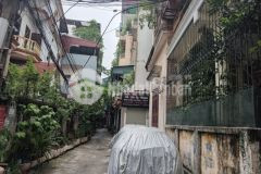 Cần bán nhà cấp 4 nguyễn văn cừ ngõ to ô tô 7 chỗ đỗ cửa gần hồ hoàn kiếm giá chỉ 80 trm2