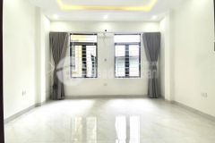 Chủ thiện trí muốn bán gấp nhà ở trần phú với diện tích 35m, 5 tầng, mặt tiền 4,2m, giá chỉ hơn 3 tỷ