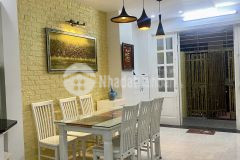 Hiếm ô tô 15m, ngõ thông tứ tung, lô góc ở ngay bán nhà phạm ngọc thạch