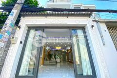 Nhà xinh lung linh 2 lầu hxh huỳnh tấn phát, nhà bè