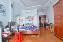 Bán nhà hẻm xe tải đất thánh, tân bình, 70m2, 5pn, rất đẹp, giá rẻ