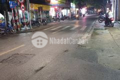 Cần bán căn biệt thự khu đất vàng việt hưng long biên 200m2 32 tỷ