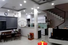 Nhà hẻm xe hơi ngay lcd hồng long