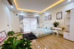 Bán nhà văn cao 55m x 5 tỷ lô góc 2 thoáng cách ô tô tránh 50m