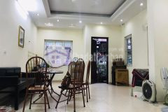 Bán nhà phố huế, hai bà trưng 52m2, 6 tầng, mt 4.5m mặt phố chợ trời