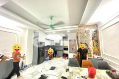 Bán gấp nhà phố xuân thủy quận cầu giấy 52m 5t giá hơn 5 tỷ.