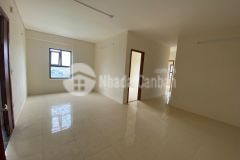 Bán căn hộ cc 379 tầng 18 giá chỉ 649trcăn