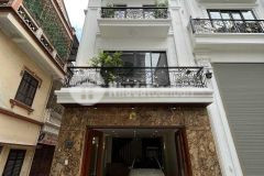 Cần bán gấp căn lô góc ngõ 560 nguyễn văn cừ 60m2x5t, 5m mt. giá 12.5 tỷ, gara ôtô. kd.