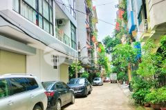 Bán nhà hoàng cầu 42m2, mt 6m. hai thoáng 10m oto 4.95 tỷ