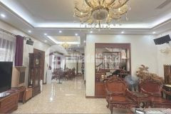 Lô góc mặt phố chiến thắng sầm uất gần hồ văn quán, mt rộng 8m, 102m2 chỉ 19.9 tỷ. lh 0989.62.6116