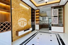 Bán nhà gần chợ thạch bàn, long biên 5t, 32m2 giá 2,85 tỷ