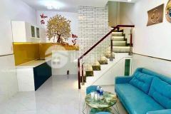 Chính chủ lâu đời mt hẽm 8m. khu biệt thự kiều đàm 793, p tân hưng, quận 7. giá chào giảm 8.