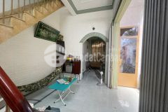 Với 1 tỷ 650 triệu sở hữu nhà 3 tầng gần biển hẻm 24 nha trang