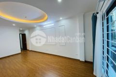 Cực hiếm thoáng trước sau, ngõ ba gác tránh xe máy, ở ngay bán nhà thái hà