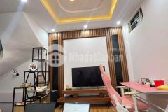 Bán nhà 3 mặt thoáng bùi xương trạch, nhà 4 tầng giá chỉ 4.4 tỷ