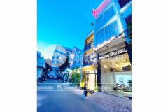 Nhà đẹp đang kinh doanh tại bình thạnh