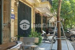 Bán nhà hai bà trưng, đầm trấu 5 tầng, 46m2, 6pn, vỉa hè ô tô