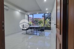 Mặt phố vip 9 tầng đồ sộ thang máy xịn kinh doanh khủng thụy khuê lh 0332773182 mr dương