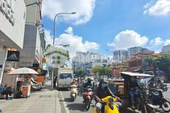 Bán nhà mặt tiền kinh doanh buôn bán tốt. vị trí đẹp.
