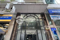 Bán gấp nhà lạc long quân view hồ tây, 65m2 5 tầng, 27.5 tỷ