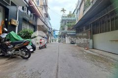 Bán nhà hẻm xe tải lạc long quân, quận 11, 61m2, nở ngang 4.2m, chỉ 7 tỷ nhỉnh