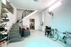 Chu văn an 40m2 2 tầng mới đẹp giá nhỉnh 4 tỷ.