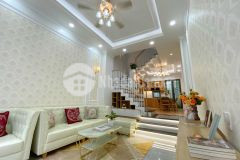 Ban nha,hem nhưa 6 met, đương sô 7, linh trung, thu đưc,dt 80m2