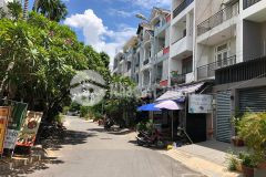 Bán nhà 3 tầng hxh đỗ xuân hợp, phước long b,dt 102 m2 nhỉnh 7 tỷ