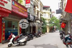 Bán nhà nguyên hồng, ô tô, vỉa hè. 55m2, 5t, mt 4,5m, 12,4 tỷ.