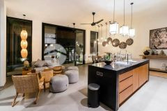 Do nhu cầu mình cần bán căn hoàng thành 115m2x5t, mt 8m. nhà đẹp full nội thất ngoại nhập. giá nhỉnh