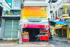 Vị trí kinh doanh căn góc 2 lầu sân thượng mặt tiền trần xuân soạn,q7.