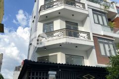 Bán nhà phạm văn đồng cầu giấy, 35m2 6 tầng, mt 4.1m, 5.2 tỷ