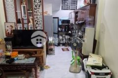 Bán nhà nghĩa đô, dt 37m x 5 tầng, ngõ ô tô đỗ ngày đêm. giá 5.8 tỷ