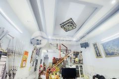 Bán gấp nhà mặt tiền trung tâm sơn trà,3 tầng,sách vali vào ở ngay, 3,5 tỷ tlcc.