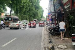 Mặt phố, vỉa hè đá bóng, kinh doanh khủng phố đường láng, đống đa.0822116016.