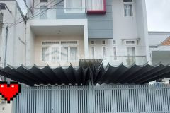 Nhà mặt tiền chợ, ngang 8 dài 15, 4 tầng, sát phú định quận 8, 11 tỷ