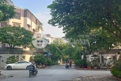 Chính chủ bán nhà hoàng văn thái khu phân lô,vỉa hè ô tô đỗ cửa,2 thoáng 80m2 x 5 tầng x 17 tỷ