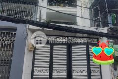 Nha 3 lâu, hxh, đương sô 6 linh tây, thu đưc 79m2, tăng fun nôi thât