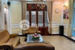 Tôi bán nhà mặt phố nguyễn khuyến sầm uất gần hồ văn quán 110m2 chỉ 25.68 tỷ. lh 0989.62.6116