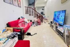 Bán nhà hoàng quốc việt, cầu giấy ngõ ô tô đỗ cửa 0569766799