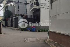 Nha mt 3 tâng đep, lô goc, dt 70m2, đương sô 10, hiêp binh phươc, thu đưc