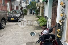 Bán nhà mt đường số ngay dân chủ đặng văn bi,ga metro trường thọ,thủ đức, 69m2 3t 5 tỷ 5.