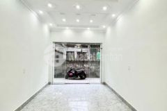 Bán nhà tam trinh 44 m2, 4 tỷ 800, gần phố kinh doanh đỉnh. lh 0947865456